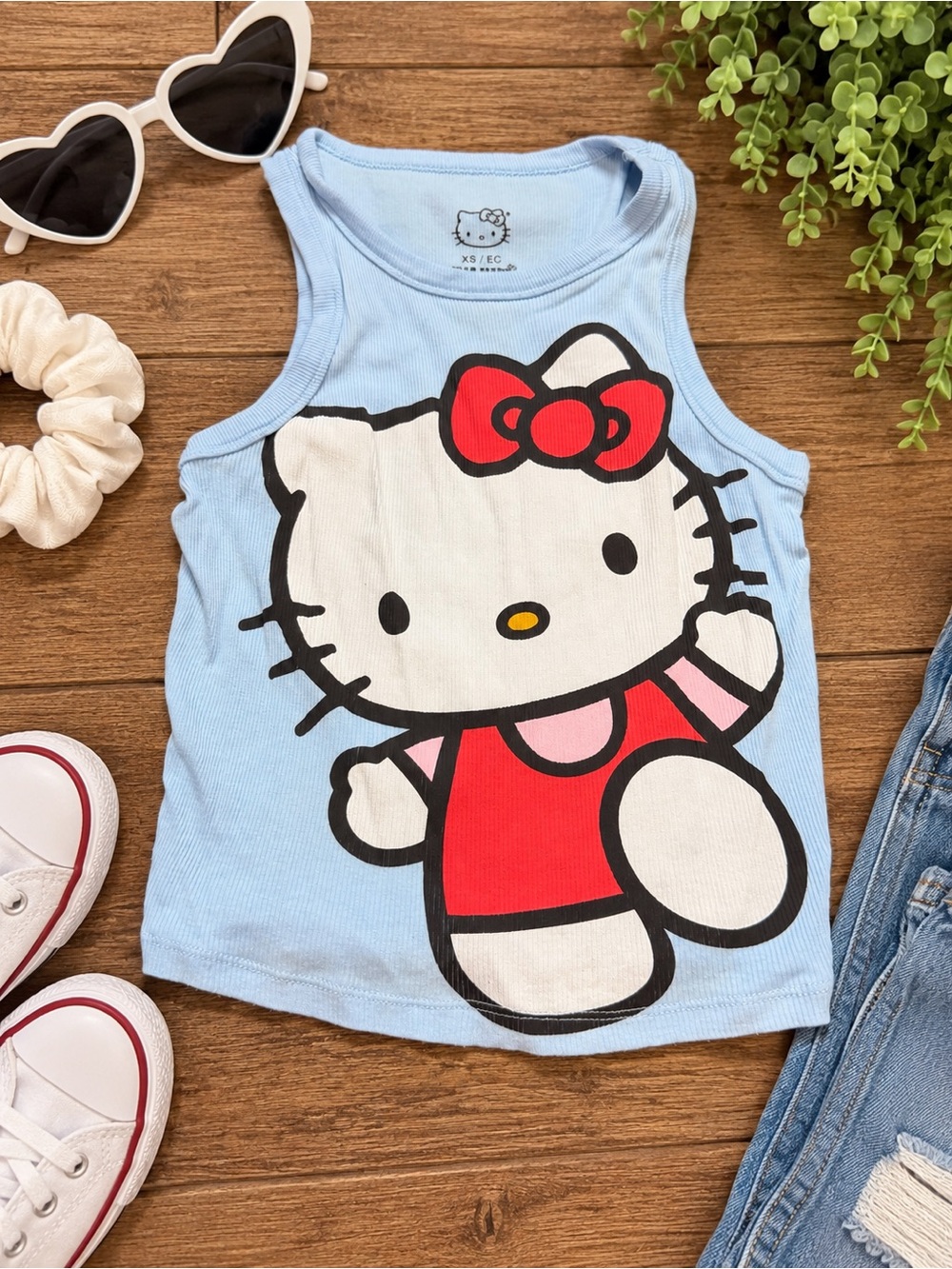 Hello Kitty Sanrio Juniors XS Light Blue Graphic Tank Top Y2K